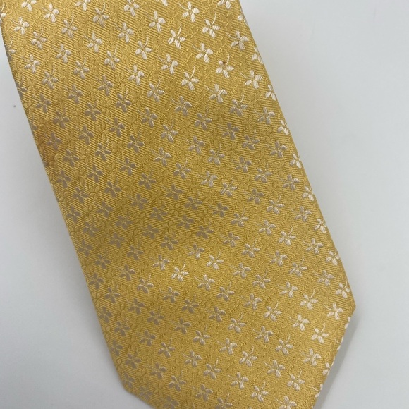 Charles Tyrwhitt Yellow Tie with Floral Design - Picture 1 of 7